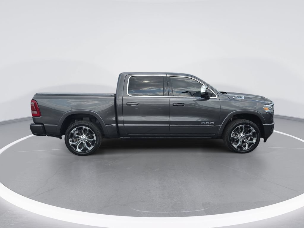 Used 2024 RAM 1500 Limited AWD/4WD image 2