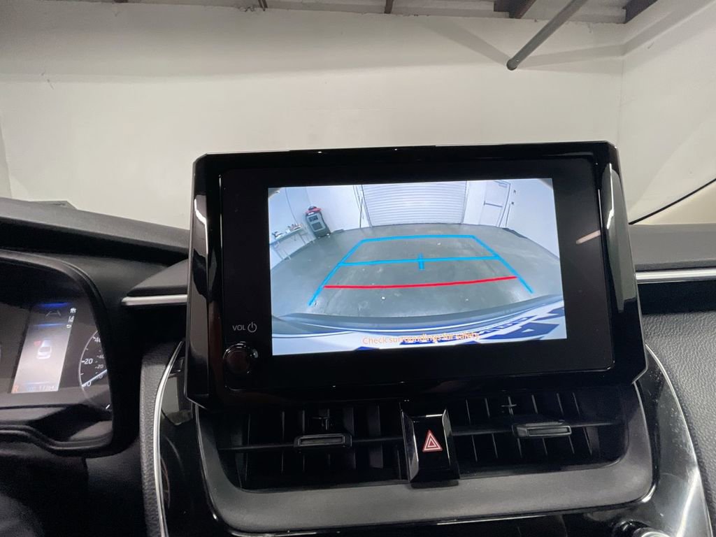 Used 2023 Toyota Corolla LE image 14