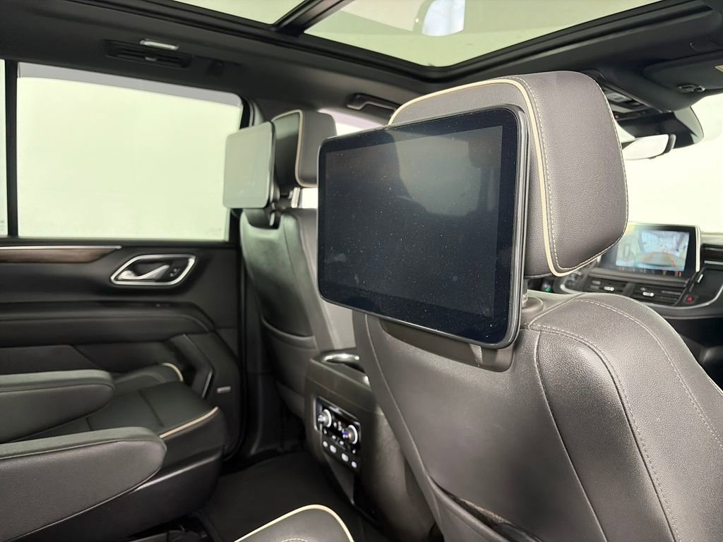 Used 2023 Chevrolet Tahoe Premier w/ Advanced Technology Package image 31