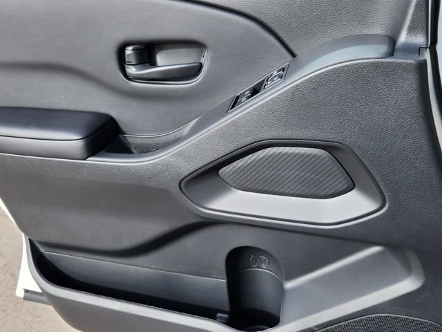 New 2026 Nissan Frontier S image 6