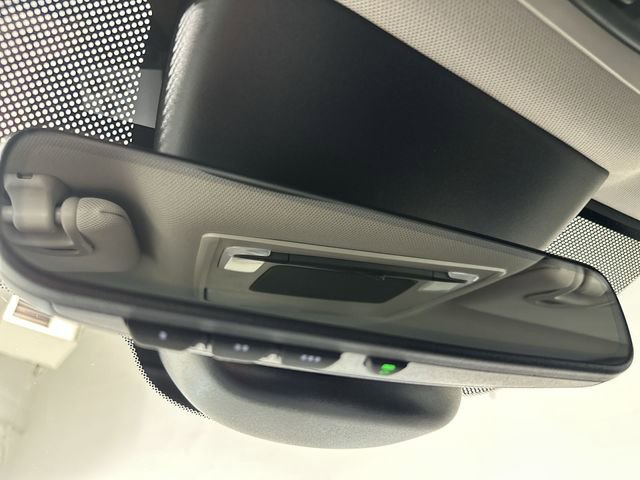 Used 2025 Honda Pilot EX-L image 37