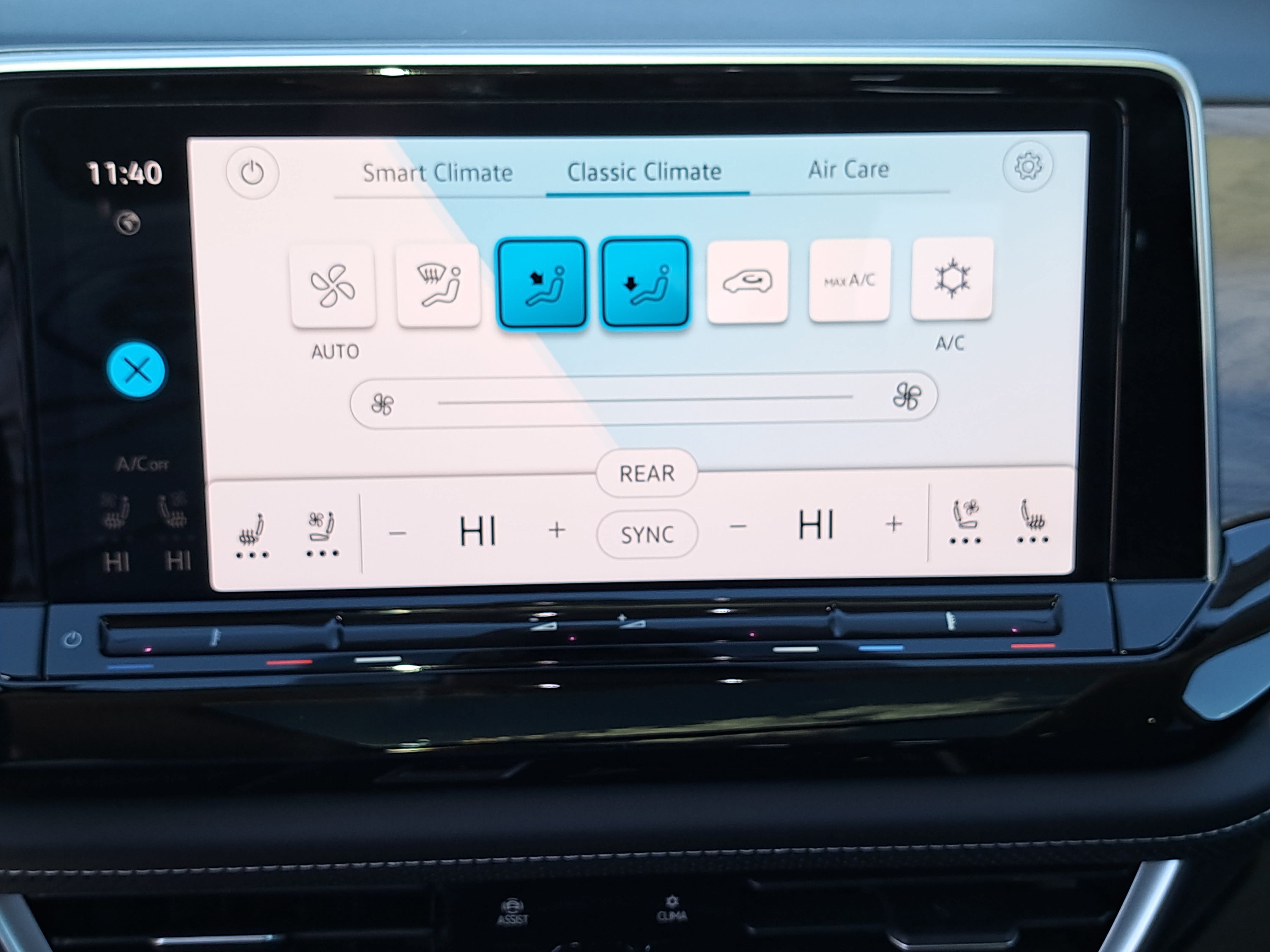 New 2026 Volkswagen Atlas SE AWD/4WD image 22