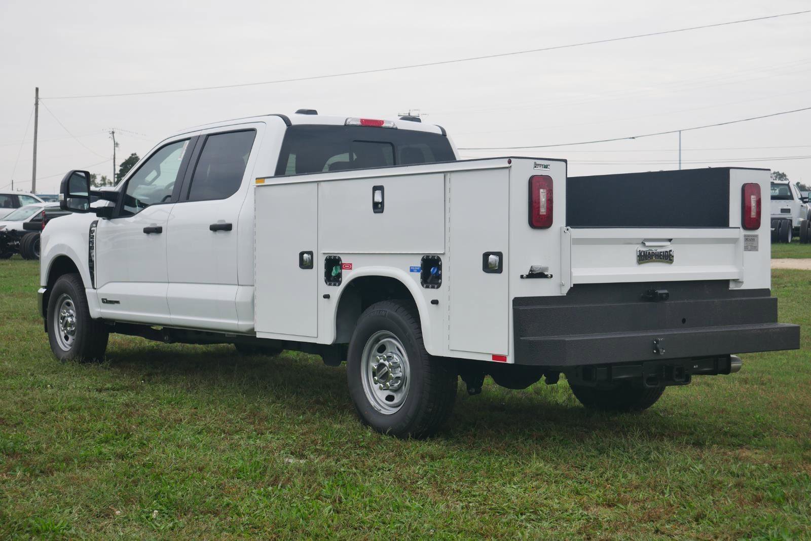 New 2025 Ford F250 XL w/ XL Chrome Package image 10