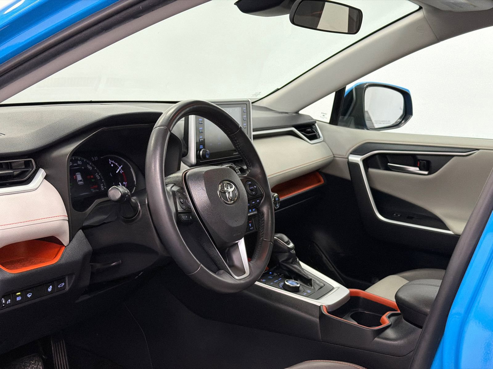 Used 2019 Toyota RAV4 Adventure w/ Cold Weather Package image 14