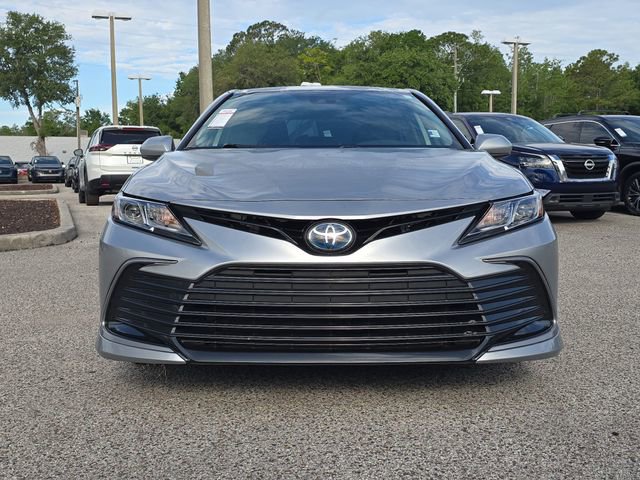 Used 2021 Toyota Camry LE FWD image 3