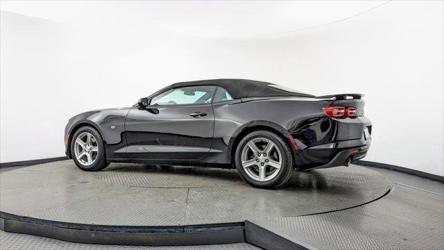 Used 2020 Chevrolet Camaro LT image 30