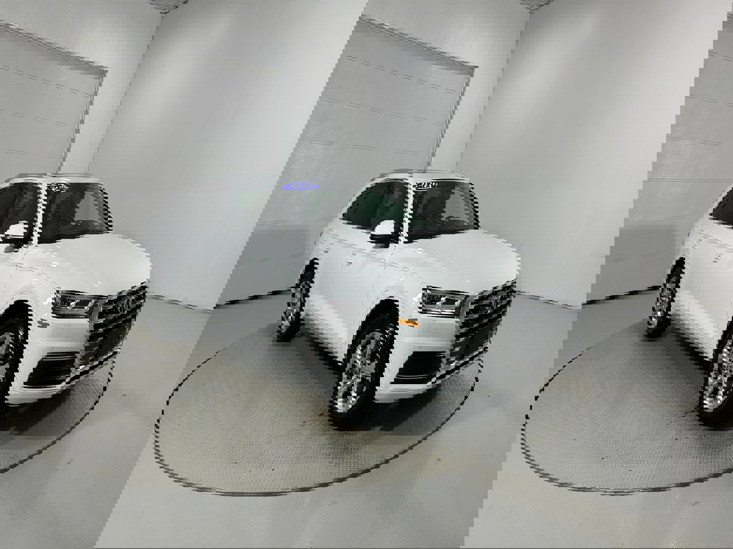 Used 2020 Audi Q5 2.0T Premium Plus w/ Premium Plus Package image 2