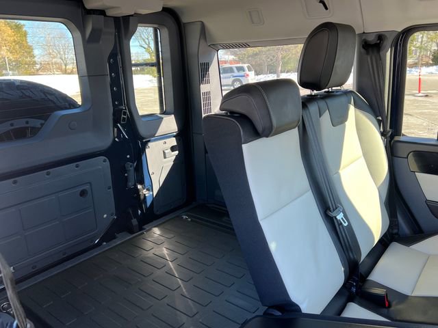 Used 2025 INEOS Grenadier image 32