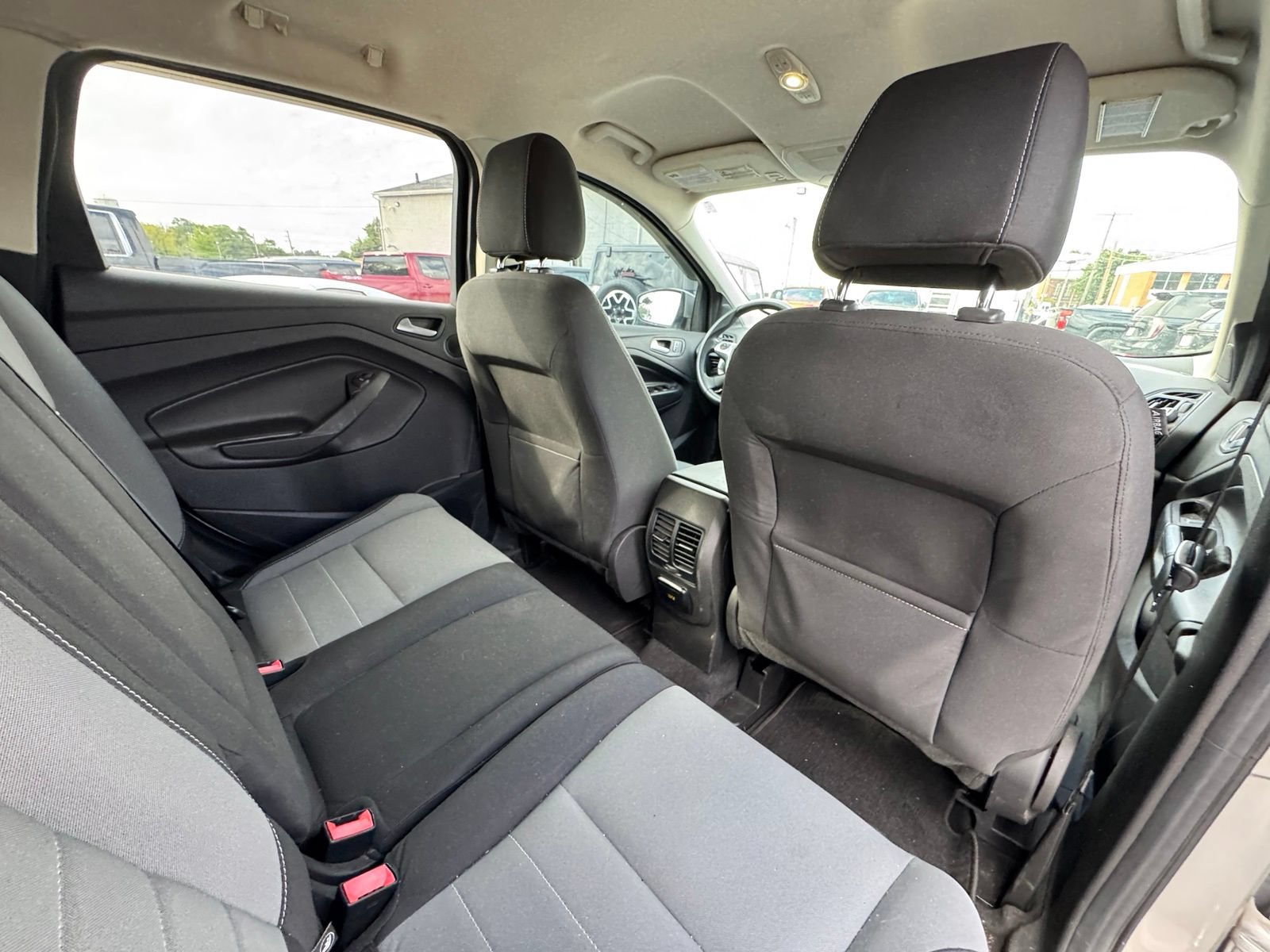 Used 2014 Ford Escape SE w/ Equipment Group 201A FWD image 30