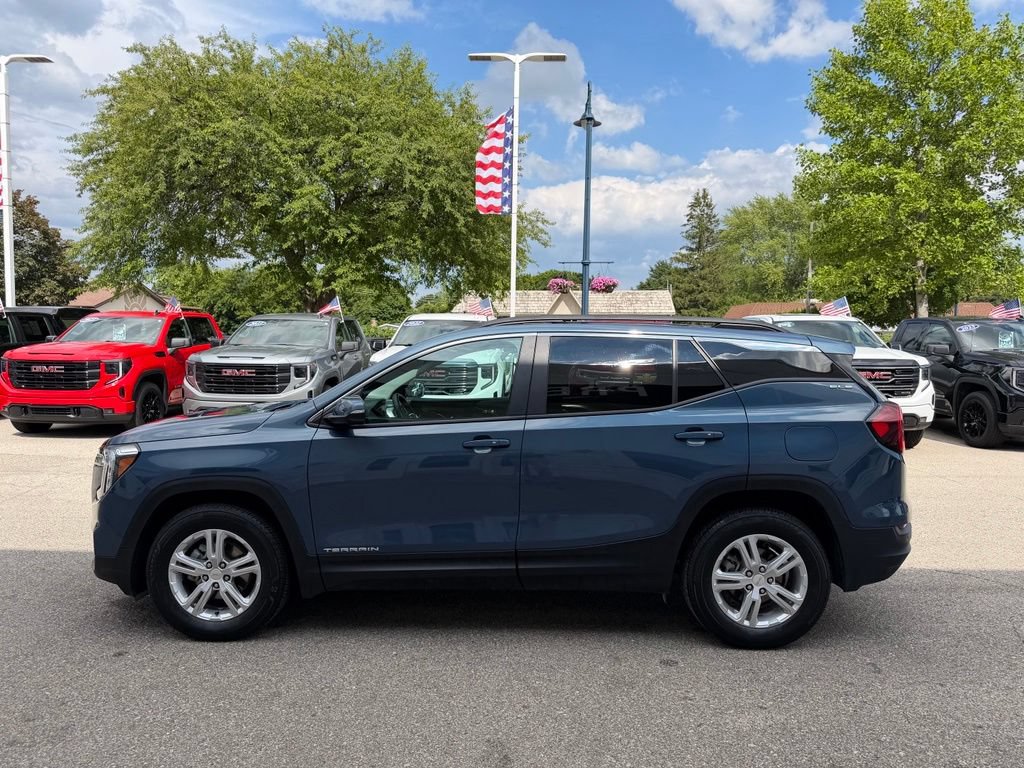Certified 2024 GMC Terrain SLE w/ Driver Convenience Package AWD/4WD image 8