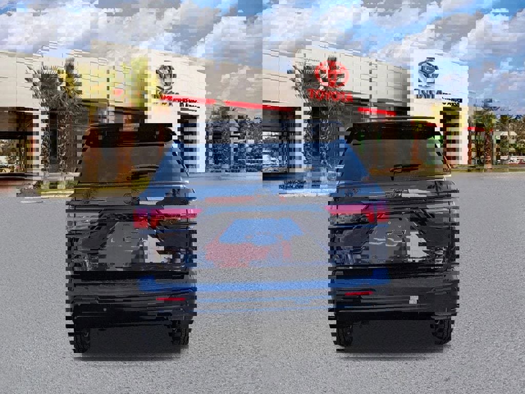 New 2026 Toyota Sequoia Platinum image 6