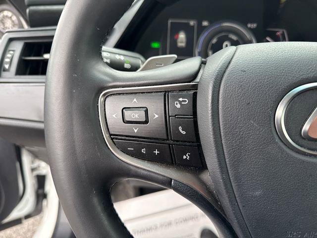 Used 2024 Lexus ES 300h w/ Premium Package image 15