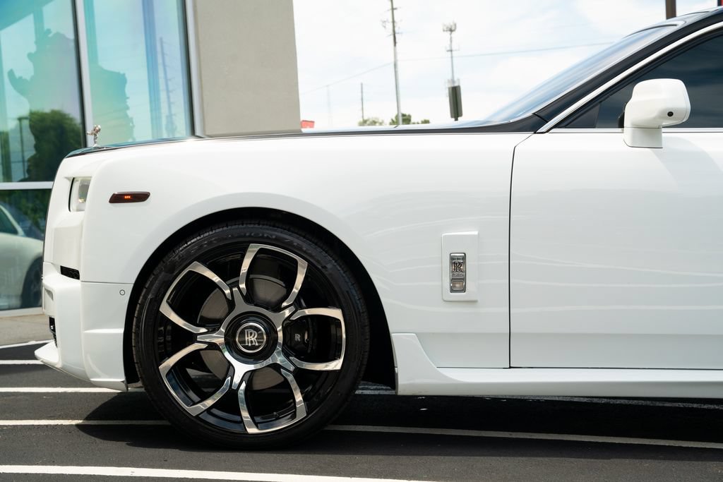 Used 2022 Rolls-Royce Phantom Sedan w/ The Phantom Package RWD image 22