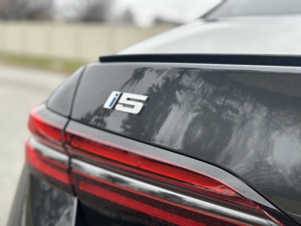 Certified 2024 BMW i5 M60 w/ Premium Package image 16