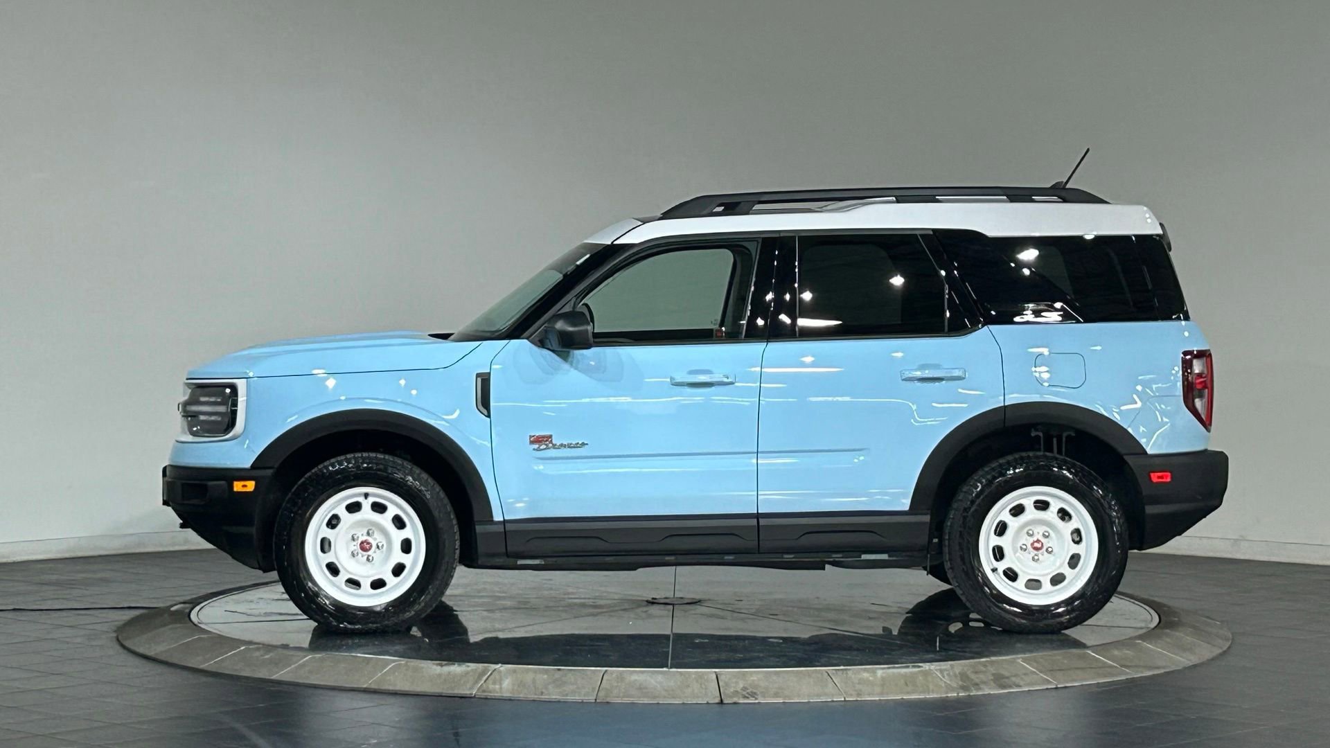 Used 2023 Ford Bronco Sport Heritage Limited AWD/4WD image 6