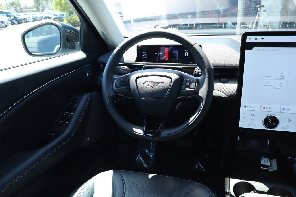 Used 2023 Ford Mustang Mach-E Premium RWD image 27