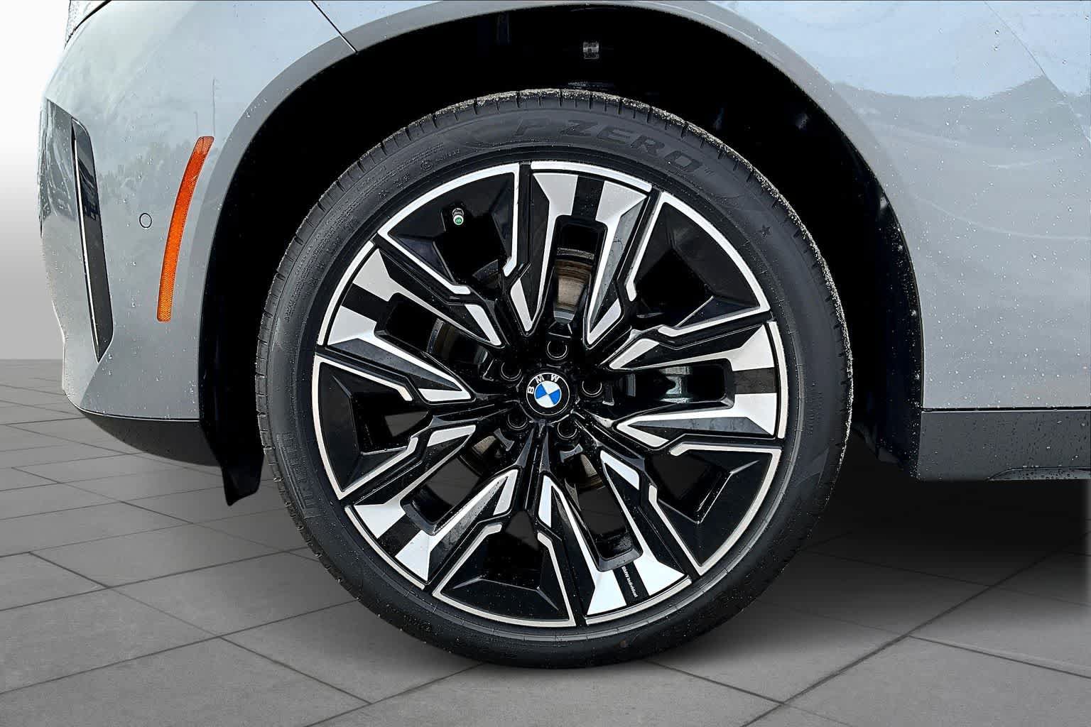 New 2026 BMW X3 xDrive30i w/ Premium Package AWD/4WD image 11