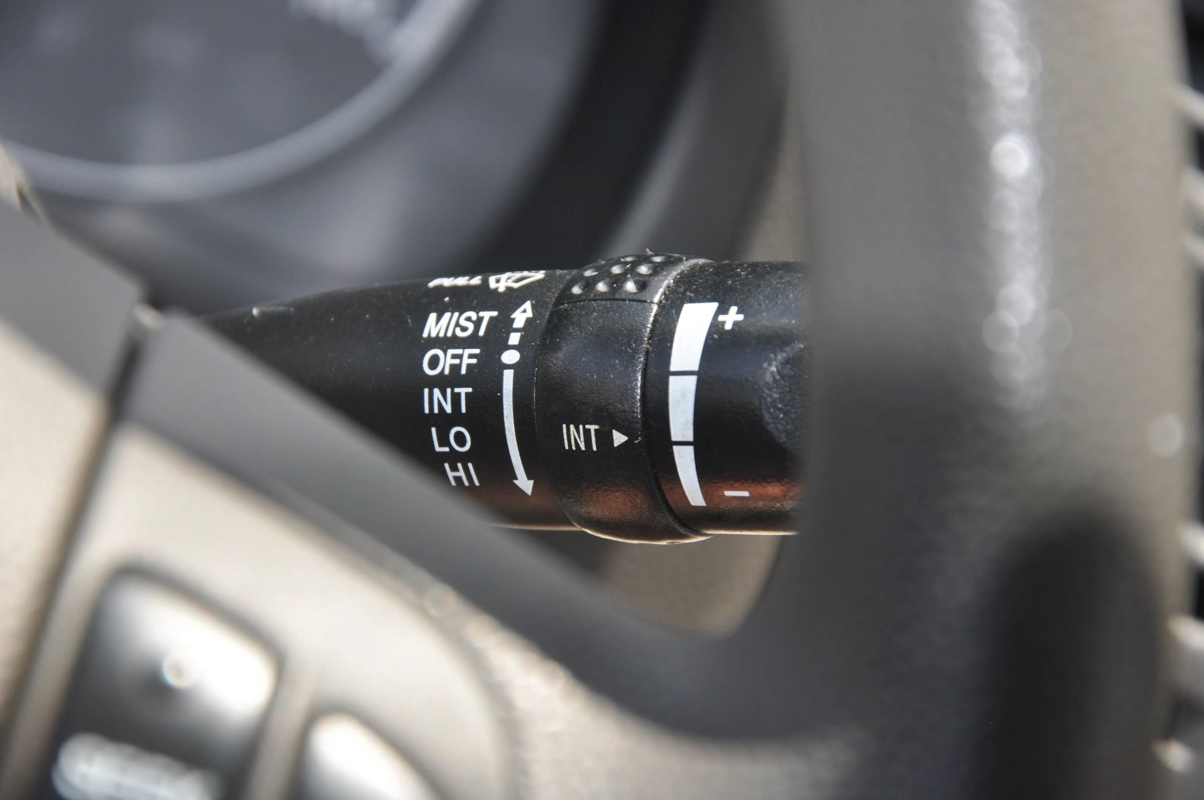 Used 2010 Hyundai Accent GLS w/ Premium Pkg 4 FWD image 23