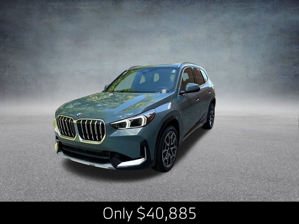 Used 2025 BMW X1 xDrive28i w/ Convenience Package AWD/4WD image 4