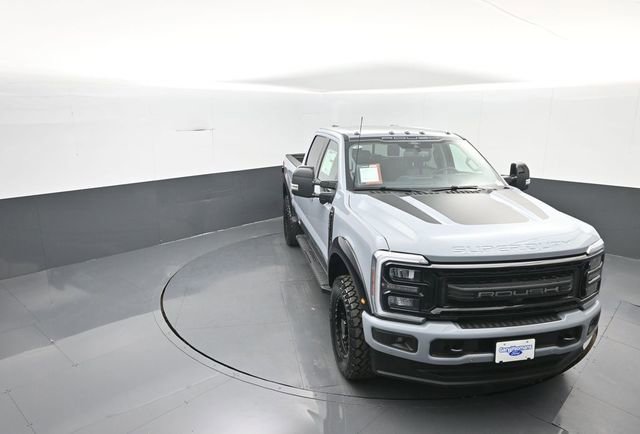 New 2026 Ford F250 Lariat w/ Black Appearance Package image 19
