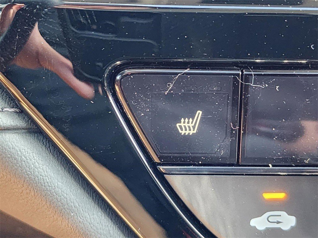 Used 2024 Honda Accord EX-L image 8