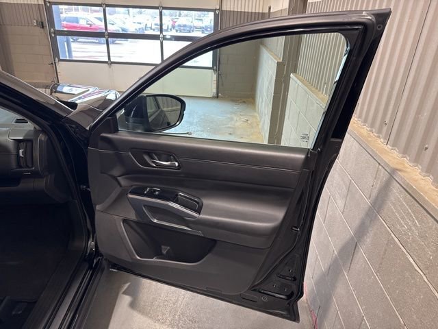 Certified 2024 Nissan Pathfinder SL w/ SL Premium Package AWD/4WD image 20