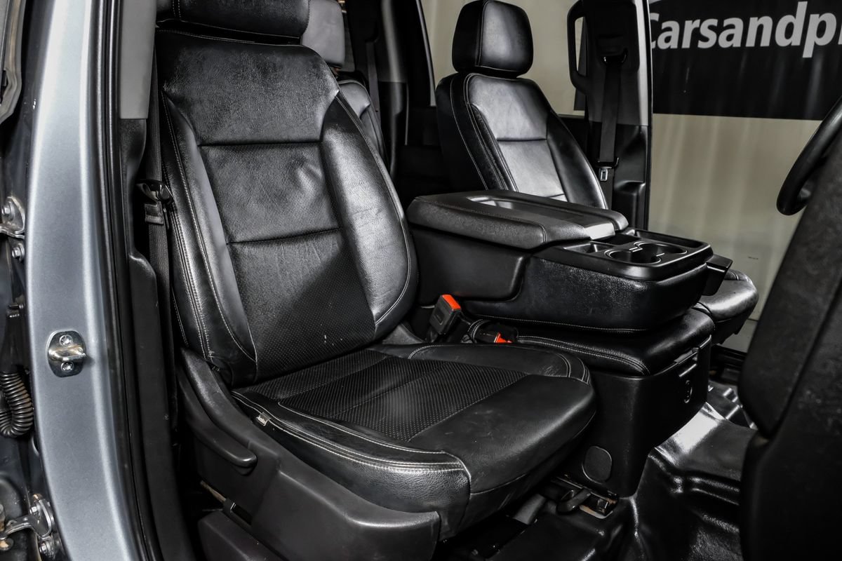 Used 2024 Chevrolet Silverado 3500 W/T AWD/4WD image 29