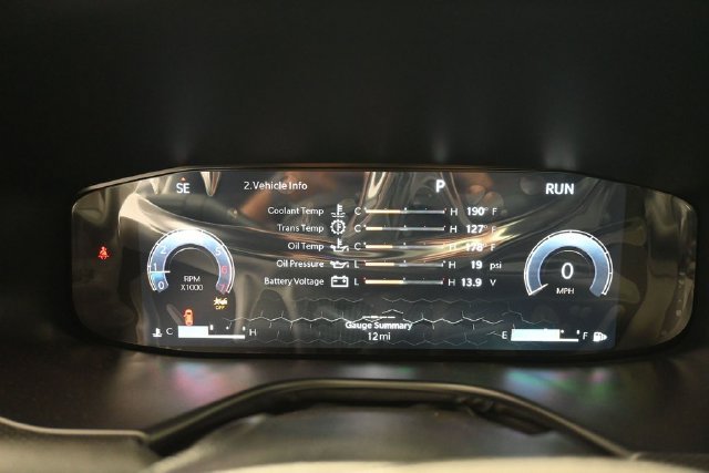 New 2026 Jeep Compass Trailhawk w/ Sun, Sound & Navigation Group AWD/4WD image 16