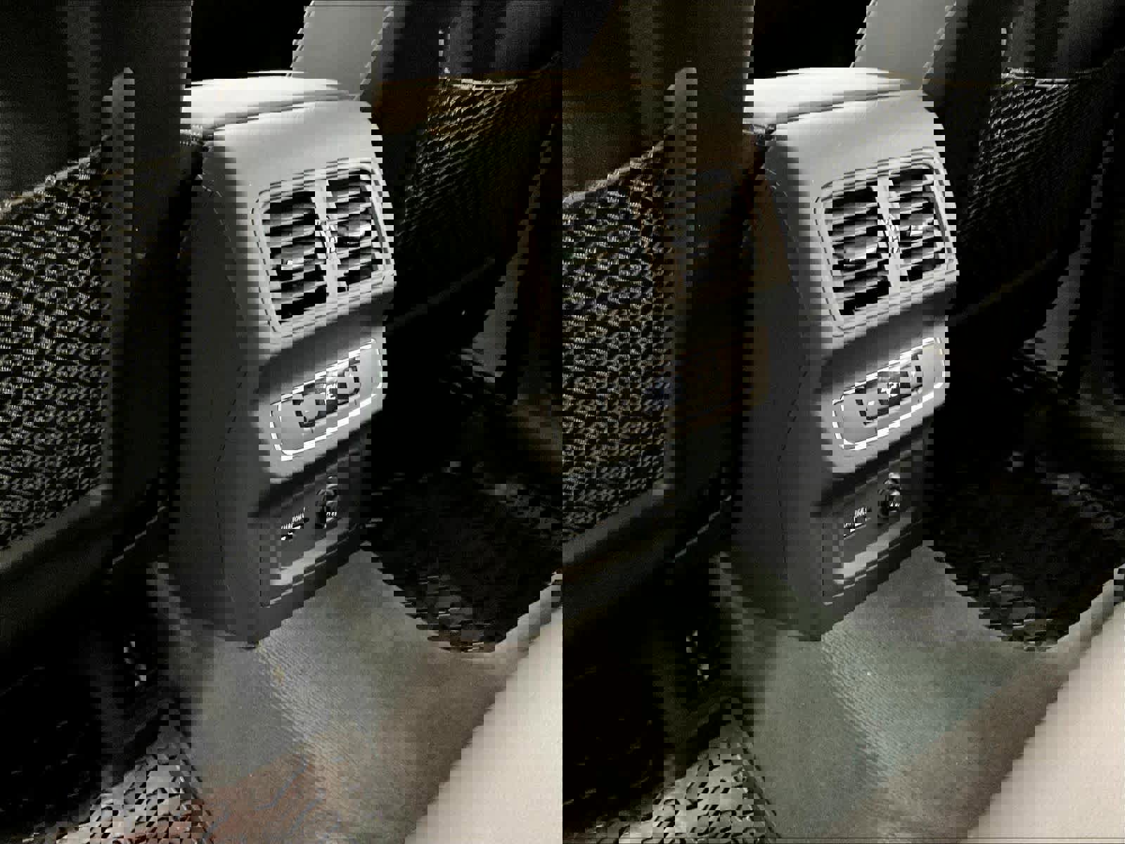 Used 2023 Audi Q5 2.0T Premium w/ Convenience Package AWD/4WD image 37