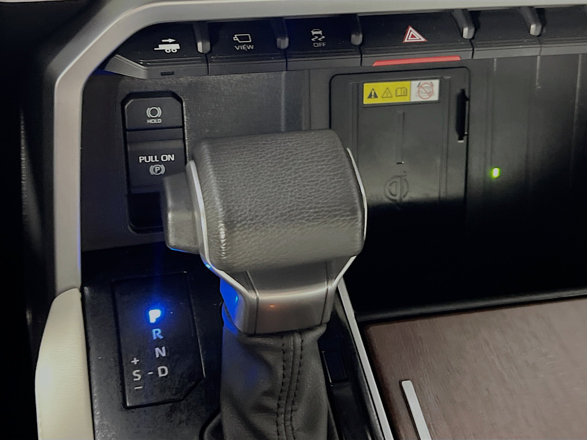 Used 2023 Toyota Tundra Capstone AWD/4WD image 24