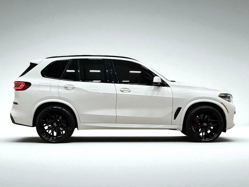 Used 2023 BMW X5 xDrive40i w/ M Sport Package image 13
