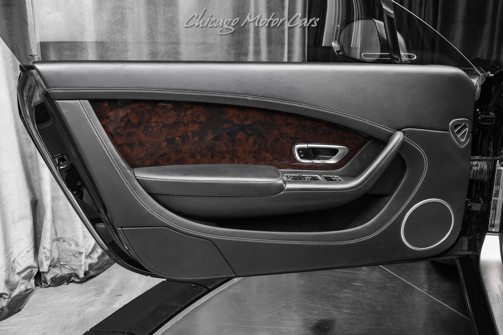 Used 2014 Bentley Continental GT image 25