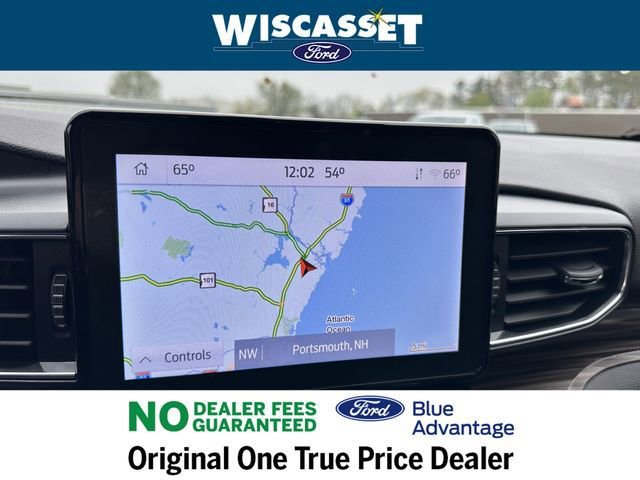 Certified 2022 Ford Explorer Limited w/ Hybrid Equipment Group 310A AWD/4WD image 11