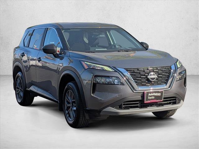 Used 2023 Nissan Rogue S FWD image 3