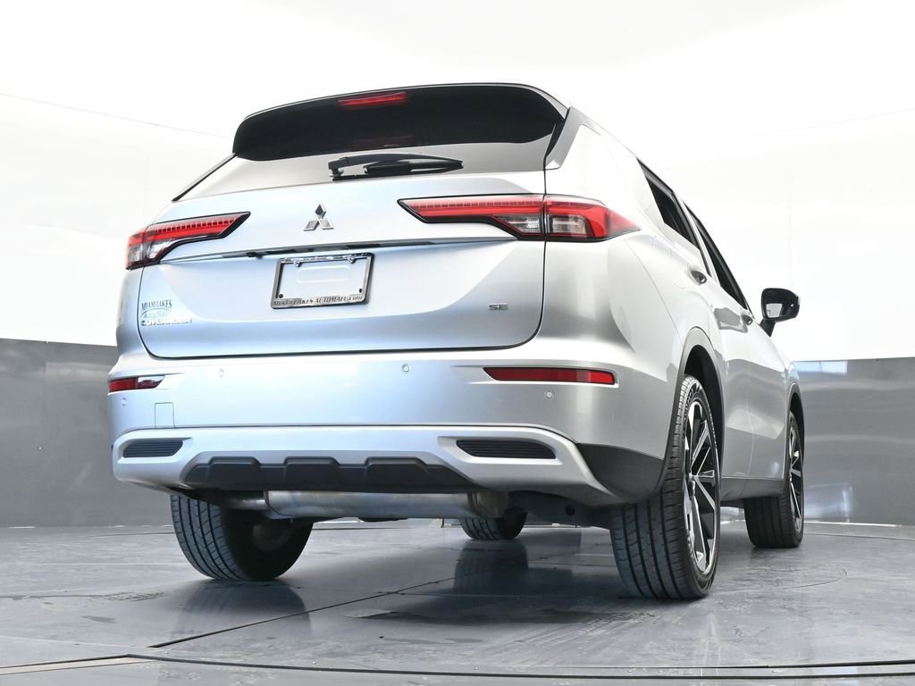 Used 2022 Mitsubishi Outlander SE image 70