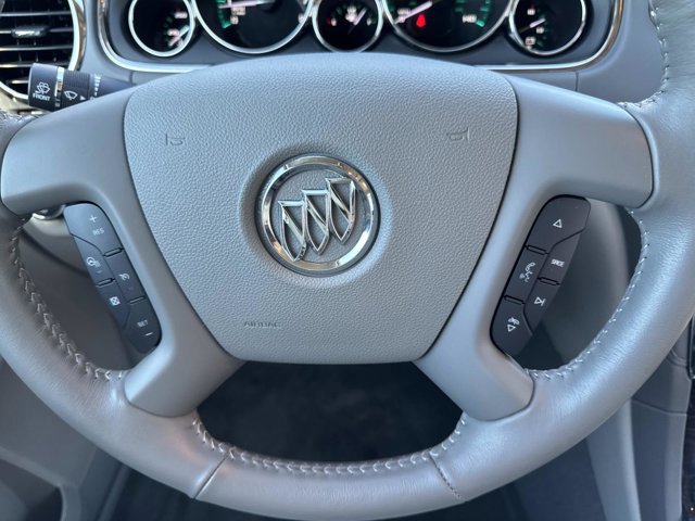 Used 2017 Buick Enclave Premium image 28