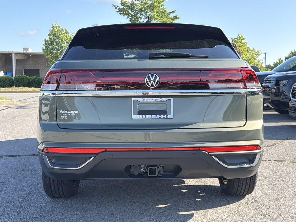 New 2026 Volkswagen Atlas Cross Sport SE FWD image 4
