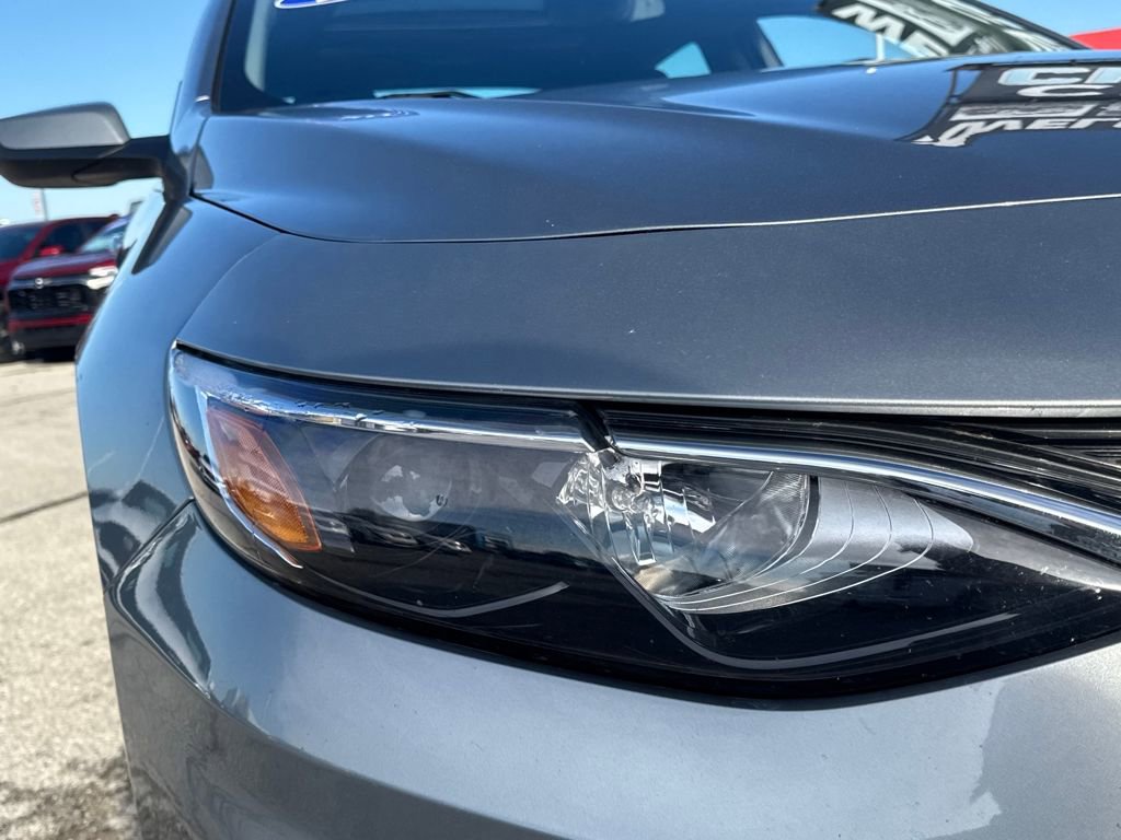 Used 2024 Chevrolet Malibu LT image 11