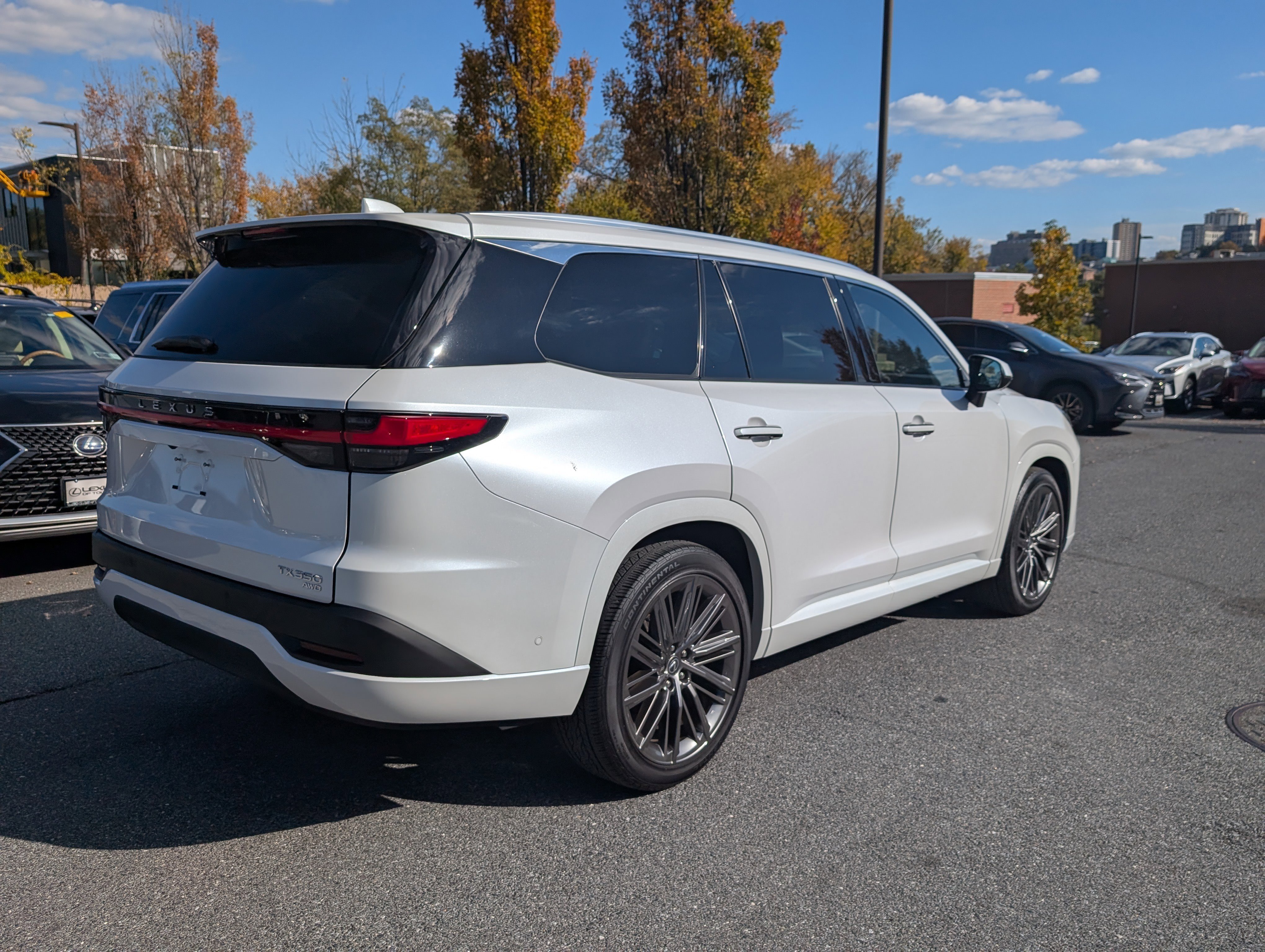Used 2024 Lexus TX 350 AWD image 3