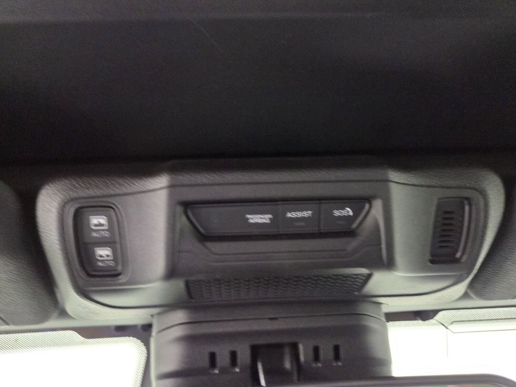 Certified 2025 Jeep Wrangler Sahara w/ Safety Group image 20