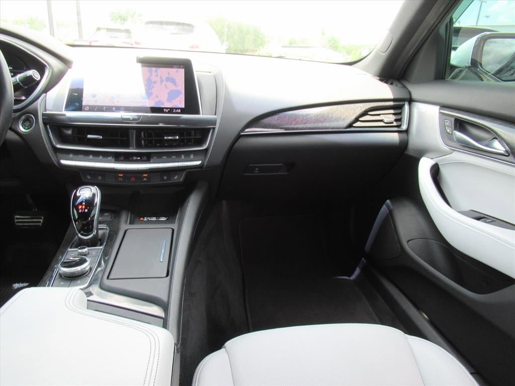 Used 2022 Cadillac CT5 Premium Luxury RWD image 14