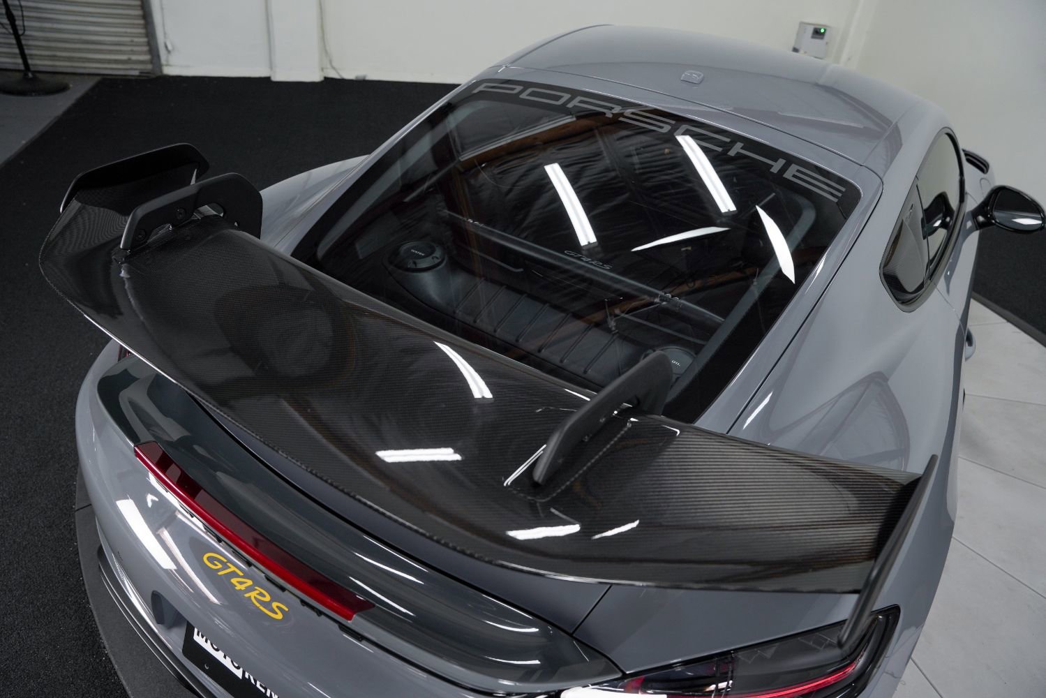 Used 2023 Porsche 718 Cayman GT4 RS RWD image 31