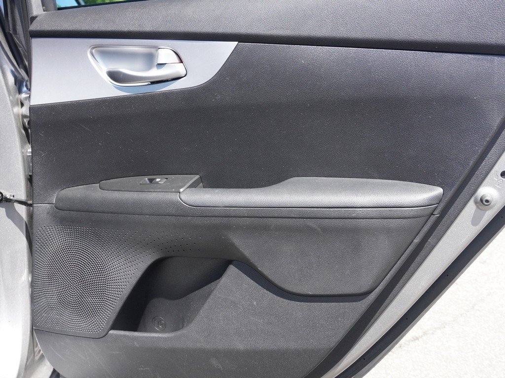 Used 2023 Kia Forte LXS FWD image 16