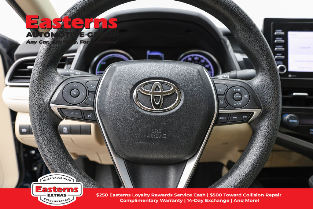 Used 2021 Toyota Camry LE FWD image 11