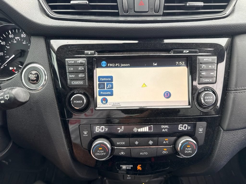 Used 2017 Nissan Rogue SL AWD/4WD image 23