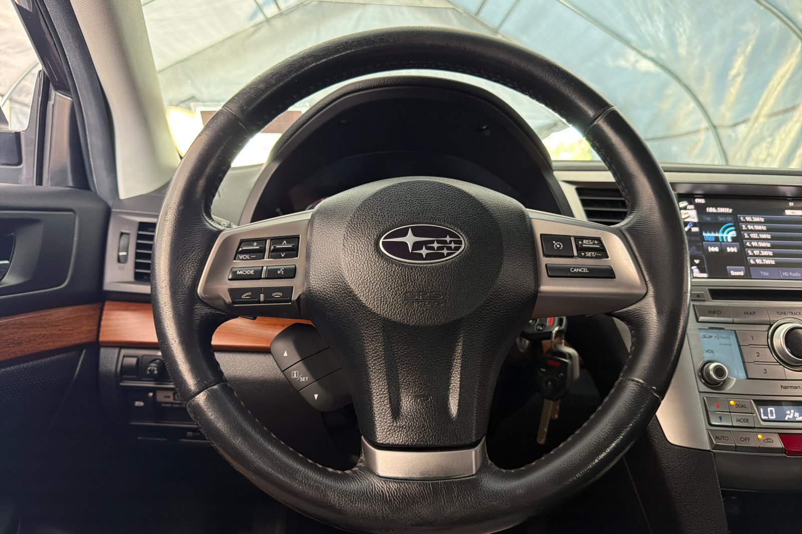 Used 2013 Subaru Outback 3.6R Limited AWD/4WD image 21