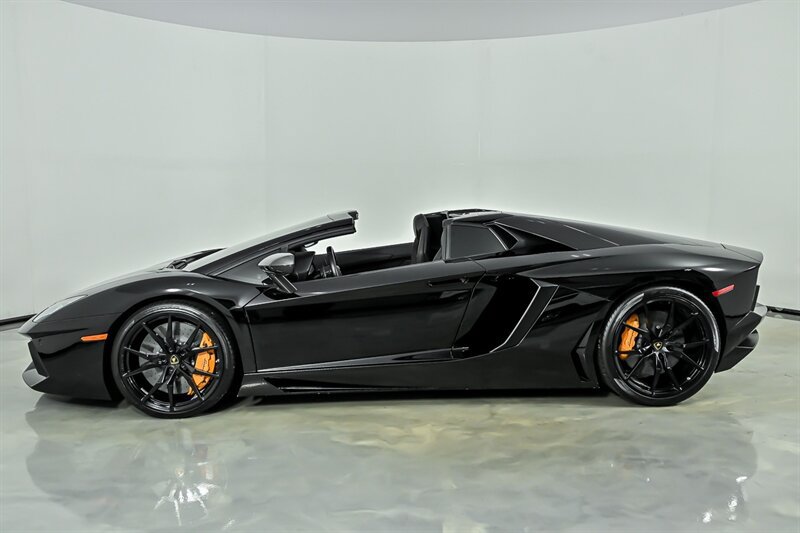 Used 2014 Lamborghini Aventador LP 700-4 AWD/4WD image 7