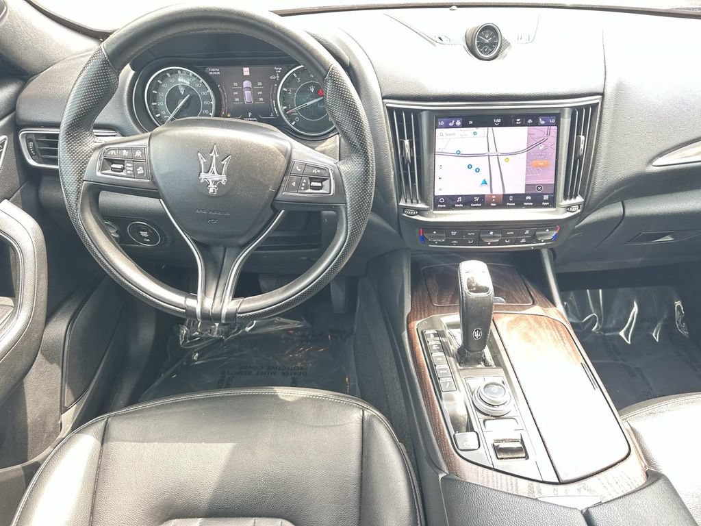 Used 2023 Maserati Levante GT AWD/4WD image 21
