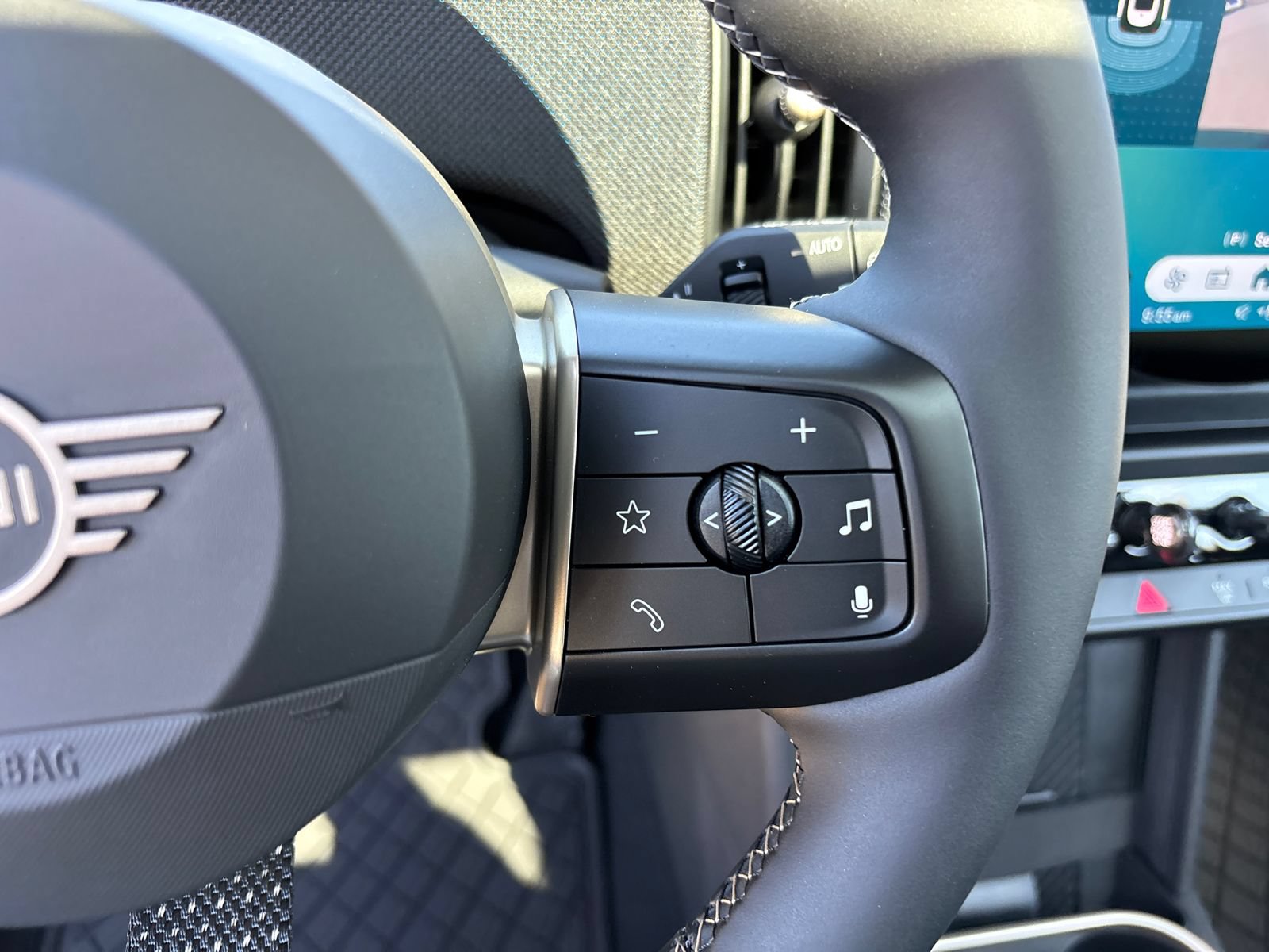 New 2026 MINI Cooper S FWD image 17