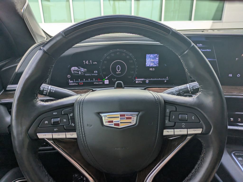 Used 2023 Cadillac Escalade Premium Luxury Platinum image 31